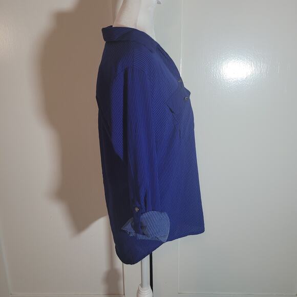 Adrienne Vittadini Size M Striped Long Sleeve Button Up Roll tab Top Office - Picture 2 of 10